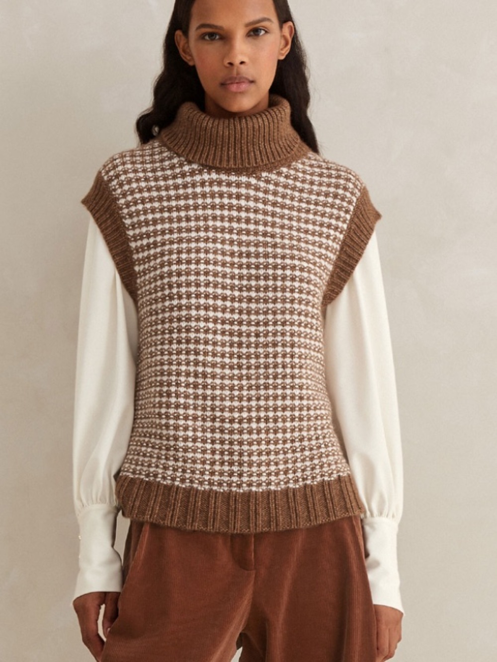 ME+EM Brown and Cream Houndstooth Knit Sleeveless Turtleneck cotton wool